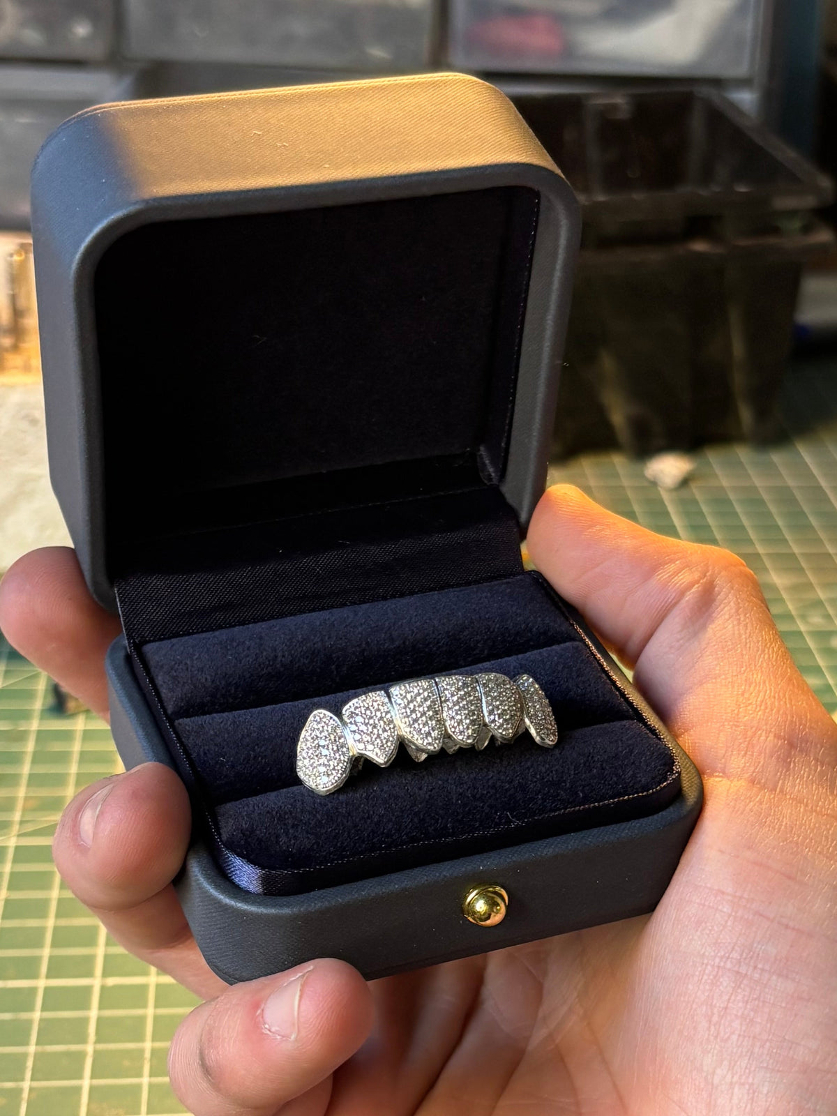 Moissanite pavé