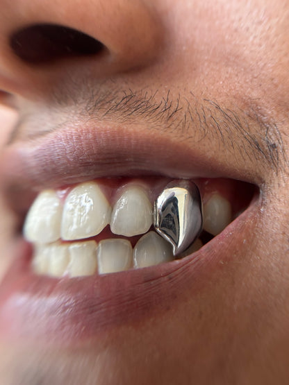 Vampire Grillz (2 canines)